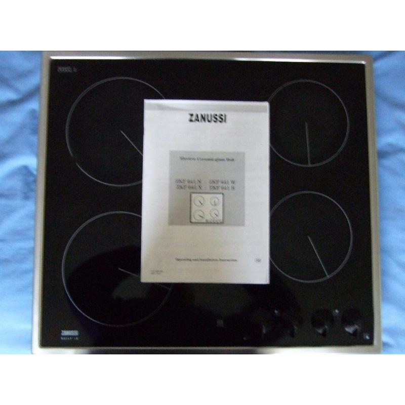 ZANUSSI Ceramic hob.
