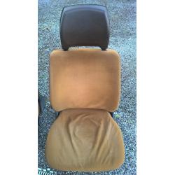 VW T25 Type 25 front seats with headrests