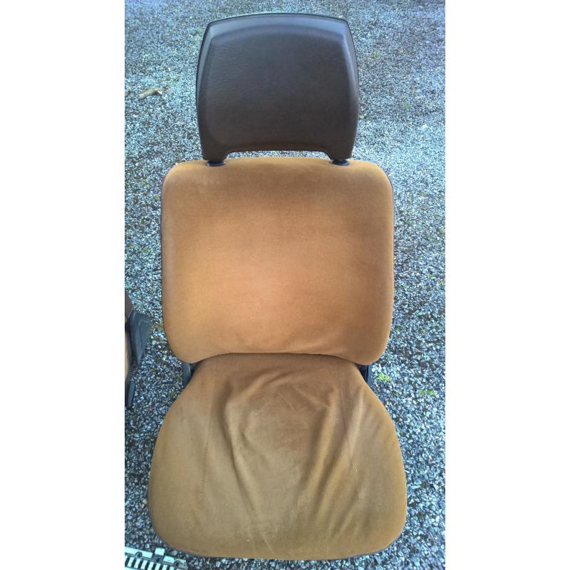 VW T25 Type 25 front seats with headrests