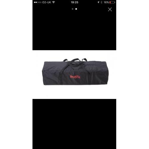 Travel cot