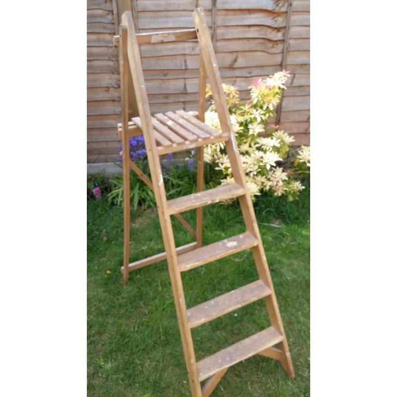 Wooden Step Ladder - functional / upcycling potential
