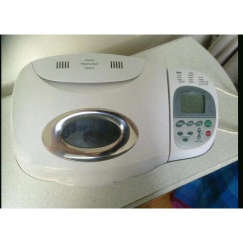 Goodmans cuisine bread maker