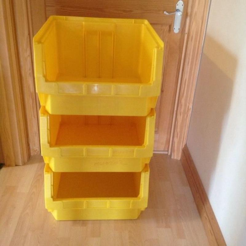 Large storage bins