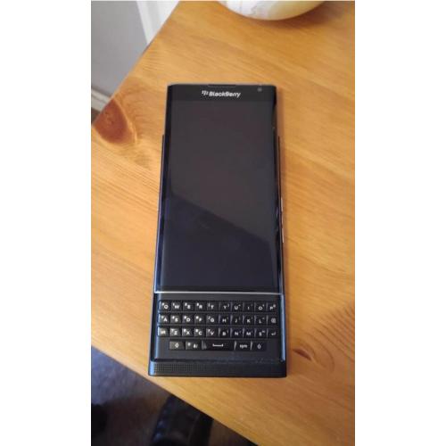 BRAND NEW BLACKBERRY PRIV ANDROID UNLOCKED TO ALL NETWORKS