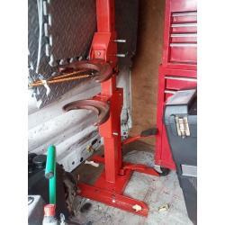 Hydraulic Coil Spring Compressor