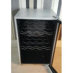 Wine cooler fully working