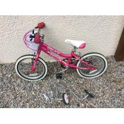 Girls Cuda Bicycle with optional stabilisers