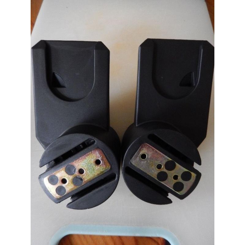 Quinny ZAP adaptors for Maxi Cosi car seat / Quinny carry cot