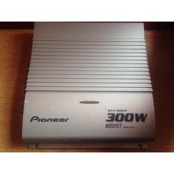 Pioneer- Bridgeable 2-ch power Amp