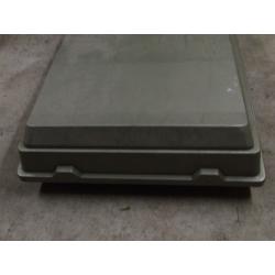 Large German car roof box, requires keys
