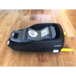 Maxi-Cosi Pearl Group 1 Car Seat, Black PLUS Maxi-Cosi FamilyFix Group 0+/1 Car Seat Base