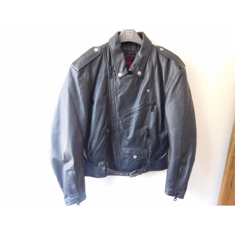 Dainese leather motorcycle jacket. Mens. Size 48