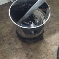 Makita 110v dust extractor