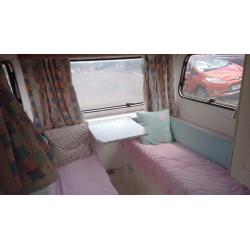 Vintage Retro Caravan - Renovation Project - Garden Room