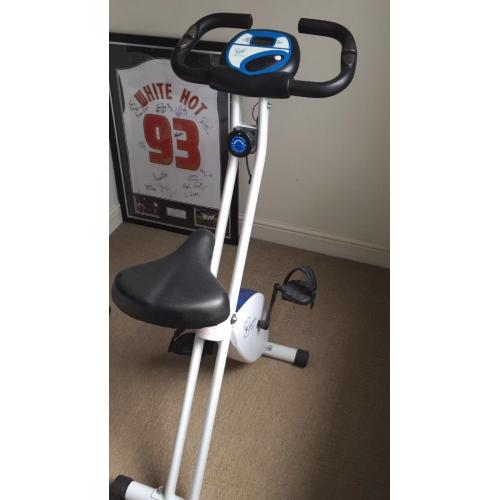 Davina Folding Magnetic Exercise Bike