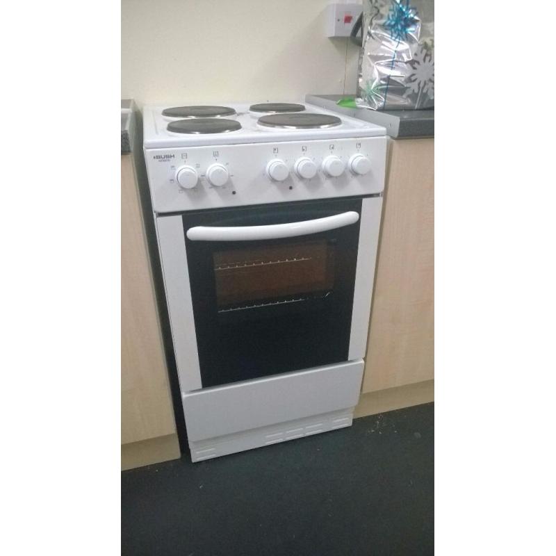 Bush Slimline Electric Cooker - 4 hob - Never used & Immediately available