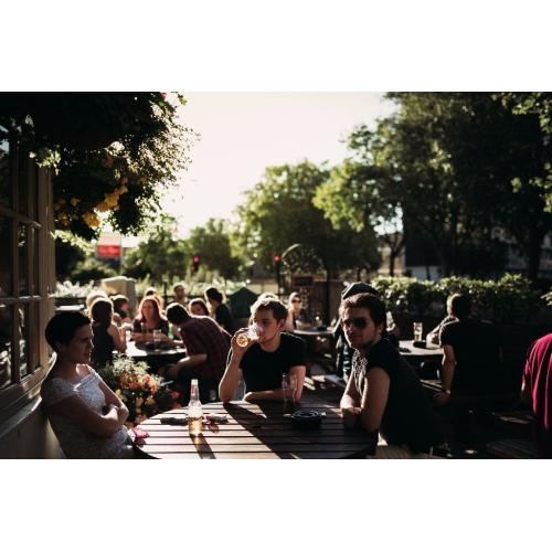 Bar Staff and Supervisors - Full Time and Part Time Positions Available