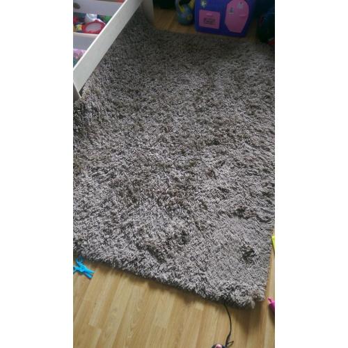 High pile rug and runner