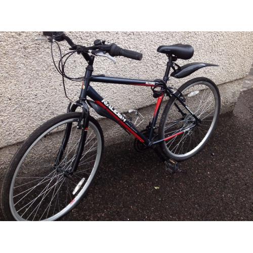 Excellent Bike - new condition - Raleigh Hybrid
