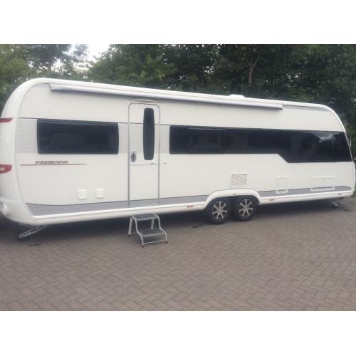 Hobby premium 720 caravan