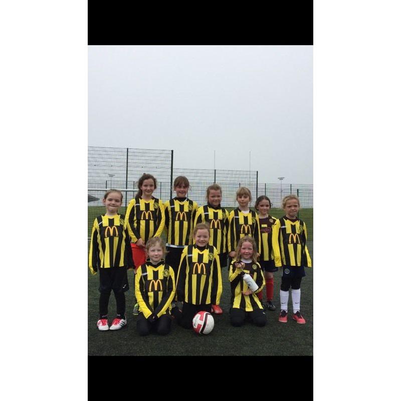 GIRLS FOOTBALL