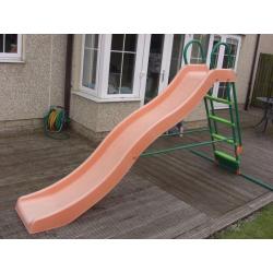 Huge Wavy Slide in excellent condition