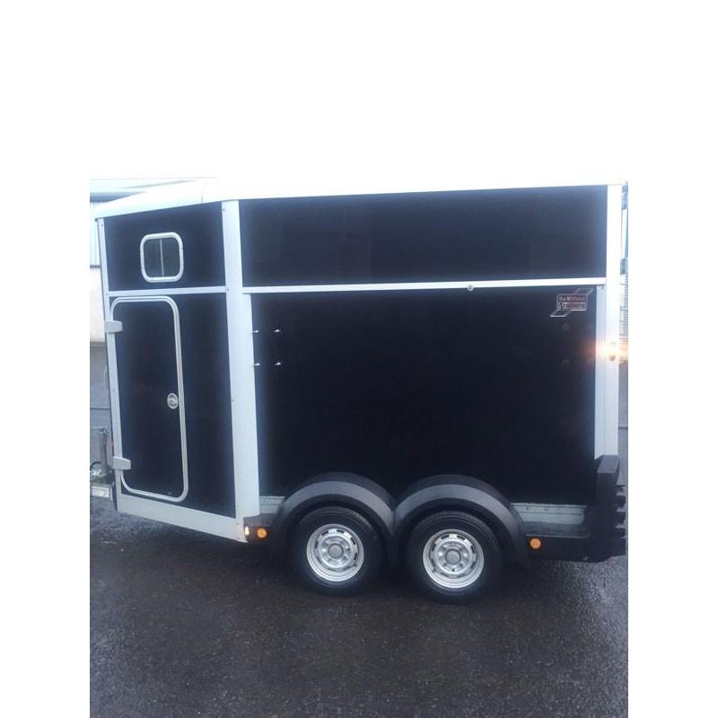 Ifor Williams hb511