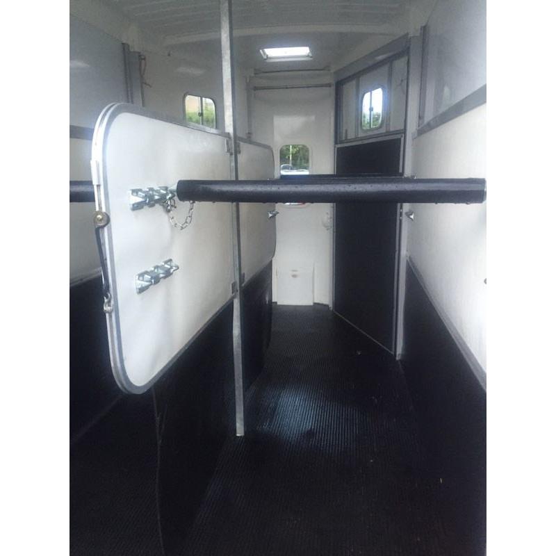 Ifor Williams hb511
