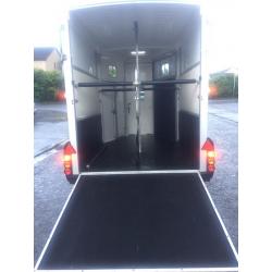 Ifor Williams hb511