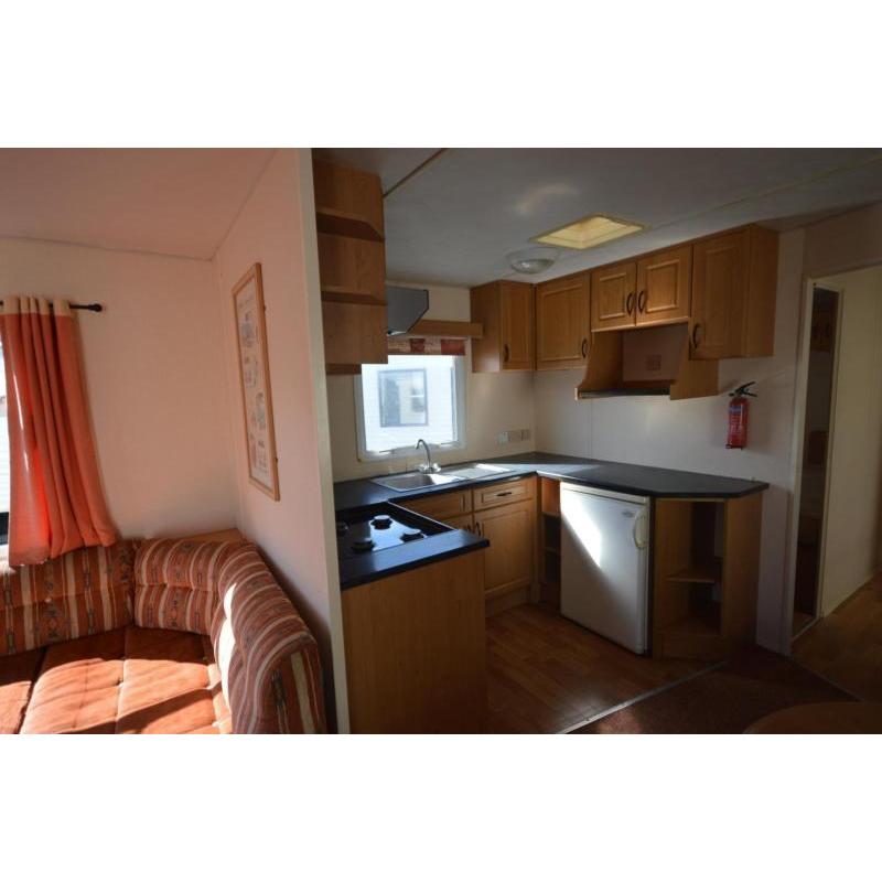 Static Caravan Clacton-on-Sea Essex 3 Bedrooms 8 Berth Cosalt Pentire 2003 St