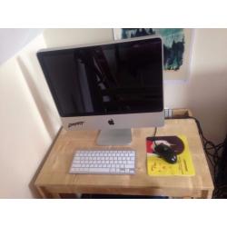 iMac 20" barely used in box with mouse and new wireless keyboard