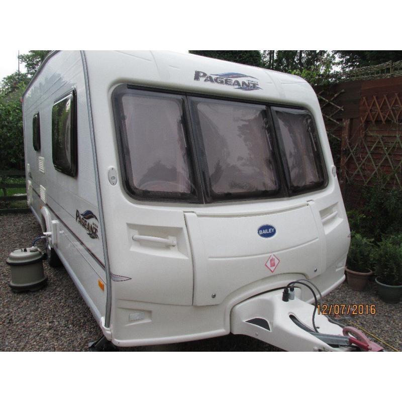 BAILEY PAGEANT ,,2 berth 2006 ,, with Porch Awning