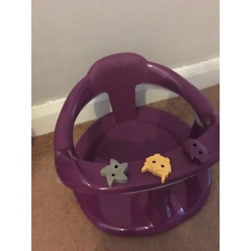Baby bath seat - non swivel
