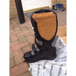 wulfsport boot size 6/ eu 40 new