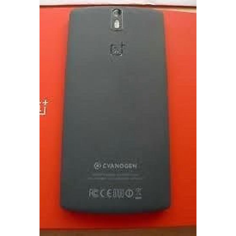 One Plus One - 64GB - SANDSTONE BLACK
