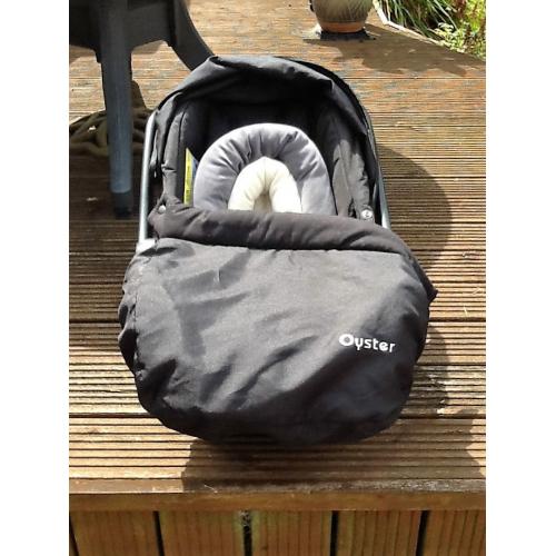 Babystyle Oyster Car Seats (x2)