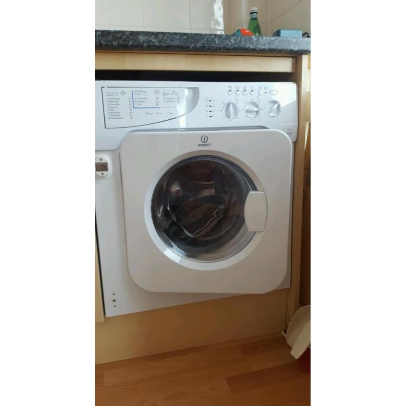 Indesit washer and dryer