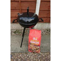 Barbeque with charcoal (used once)