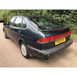 SAAB 900 XS Auto 2290cc Petrol Automatic 5 door hatchback P reg 30/06/1997 Green