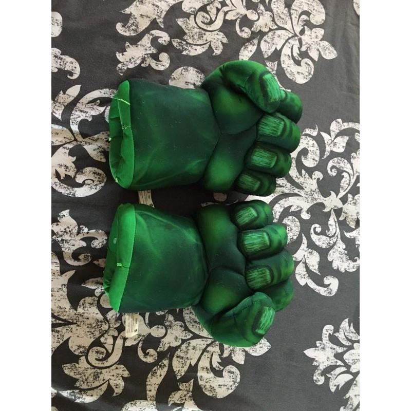Marvel hulk hands