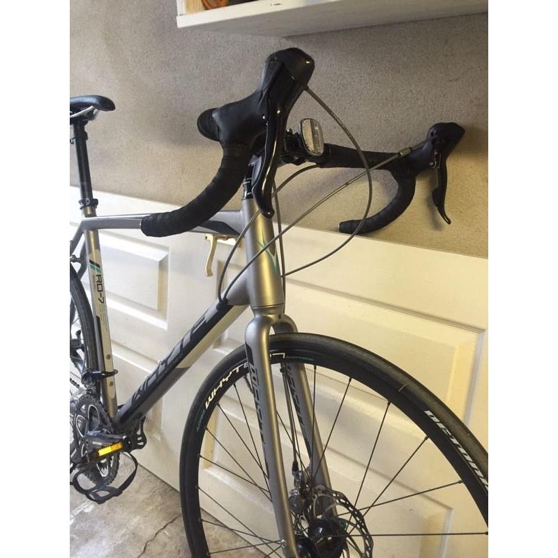 Mens road bike