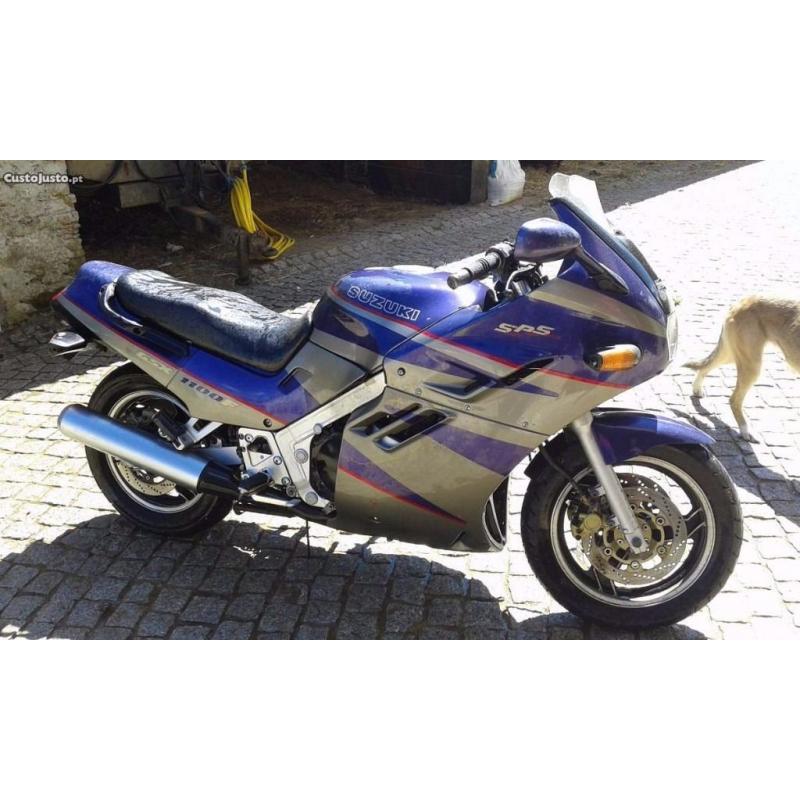 SUZUKI GSX1100F WANTED ,, POWERSCREEN MODEL ,,