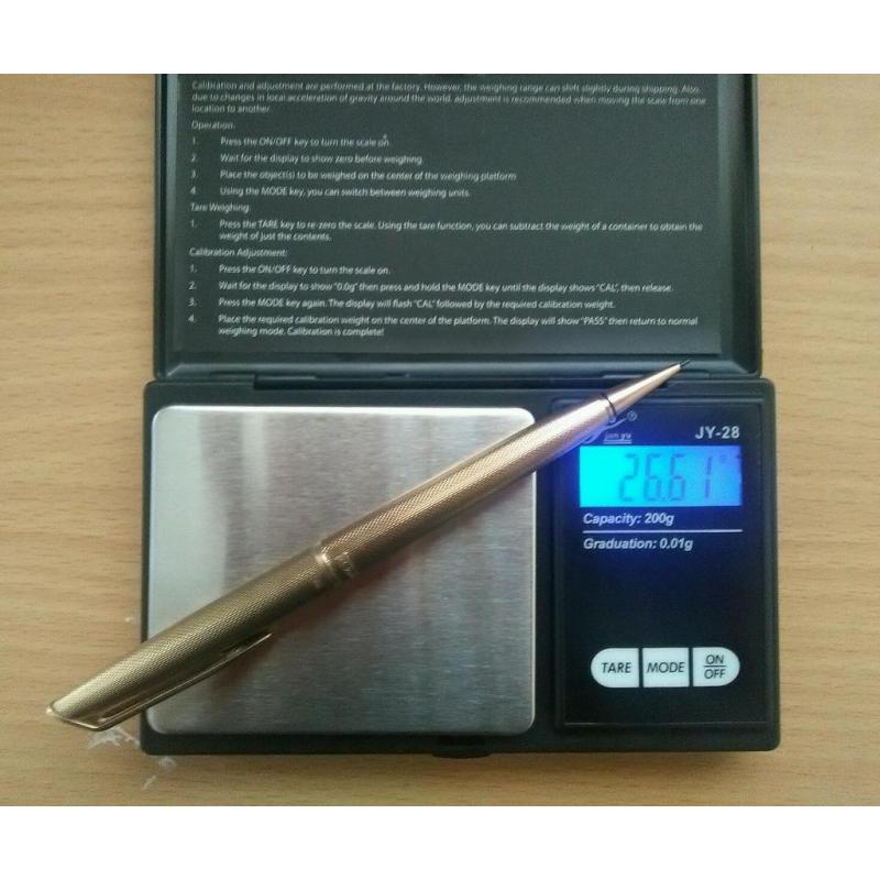 Fully hallmarked 375 (9ct gold) pencil pen