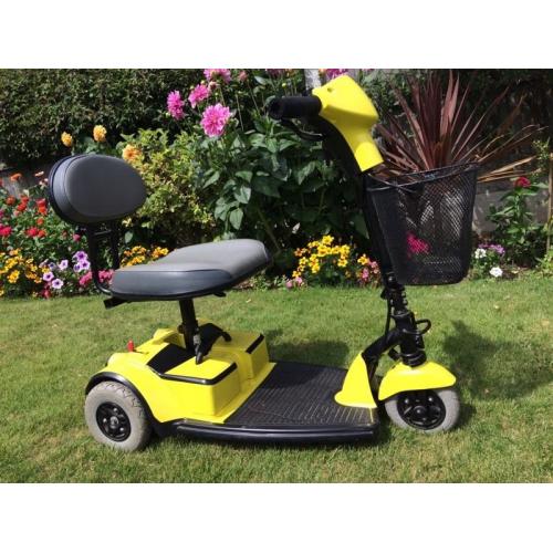 Mobility scooter fits in car boot !