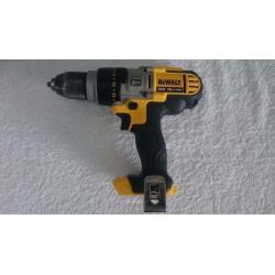 DeWALT Dcd985, 3 speed XRP Li-ion Combi Drill, BODY ONLY(used) Makita