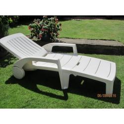 Sun Lounger