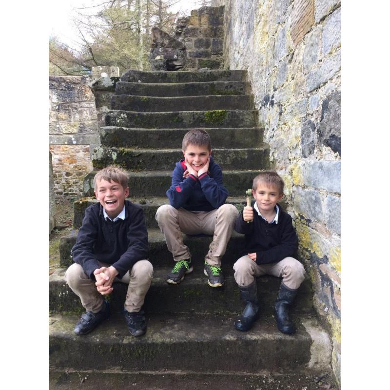 Au Pair and House keeper needed in North London