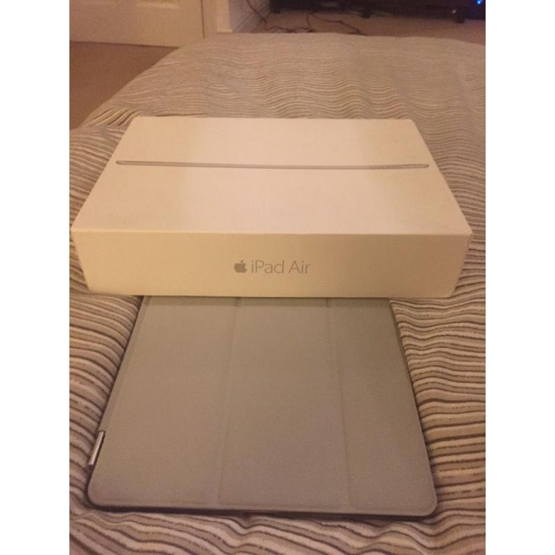 iPad Air 2 64GB (Amazing Condition)