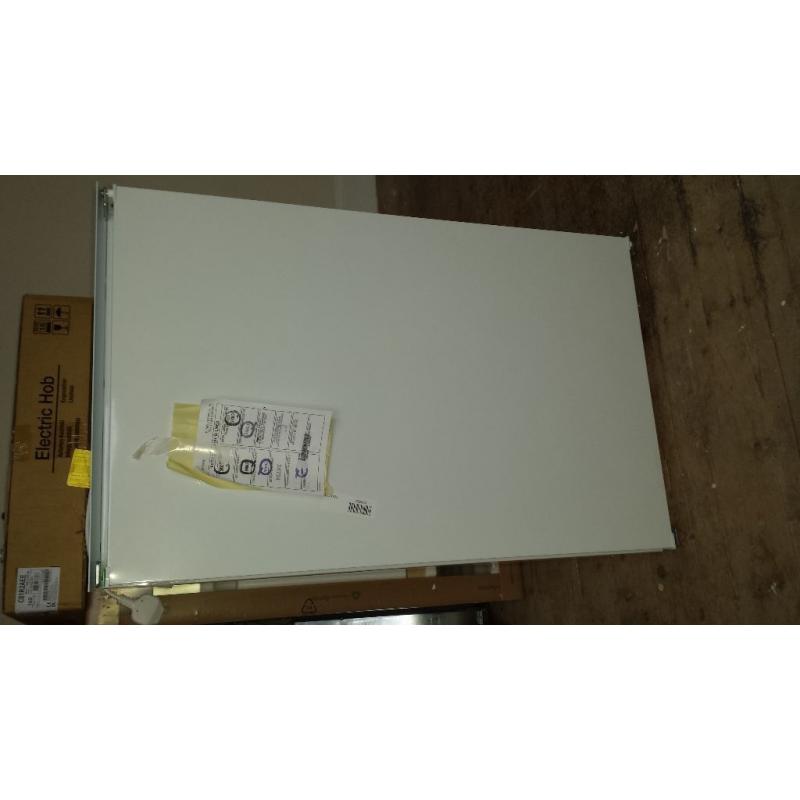 Brand New Hotpoint HS1622 Integrated Upright Freezer