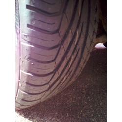 Ford Focus 1.8d - SPARES ONLY - 2 New Tyres (195/65/15)